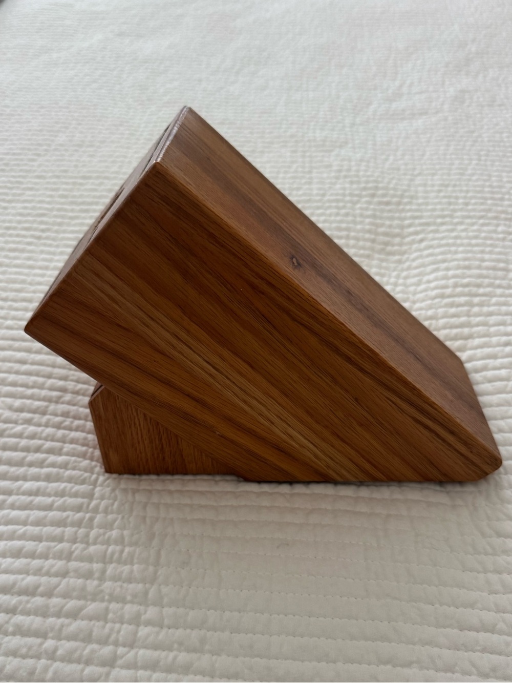Cutco Wooden Knife Block - Warm Brown Finish. 13 Holes.